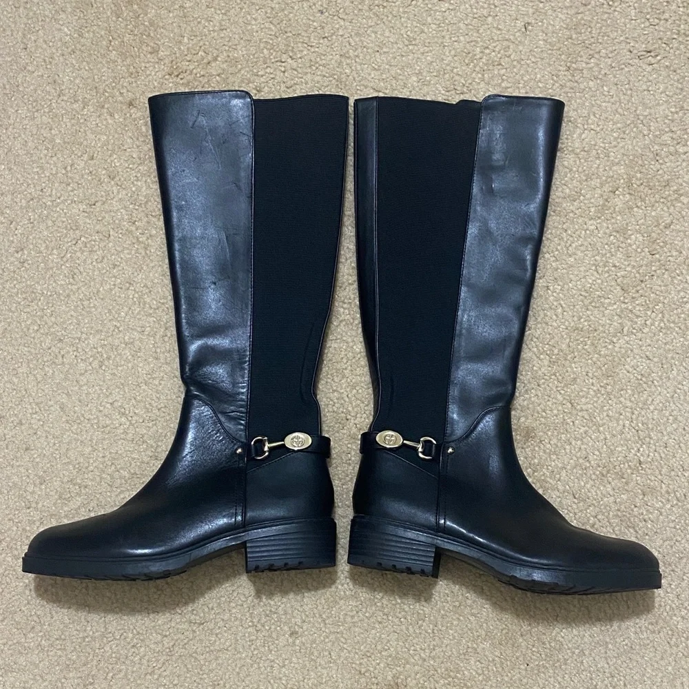NWOB GIANI BERNINI Barnibee Boots Women's Size 6M